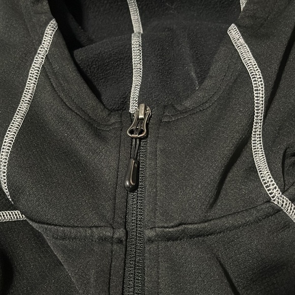 THE NORTH FACE BLACK HOODIE JACKET - Picture 14 of 14